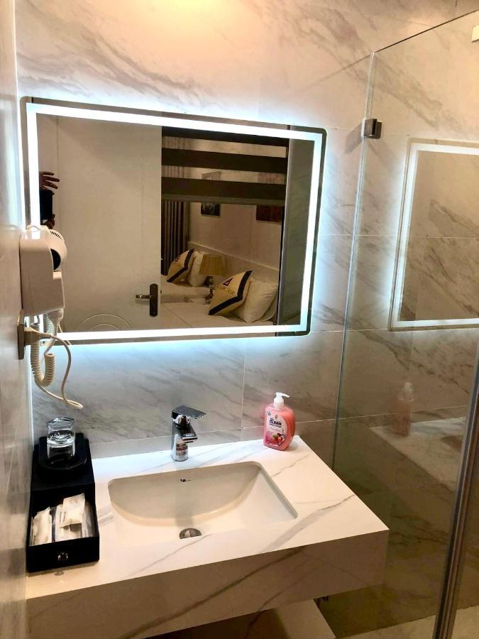 Ndc Misa Hotel Hạ Long Extérieur photo